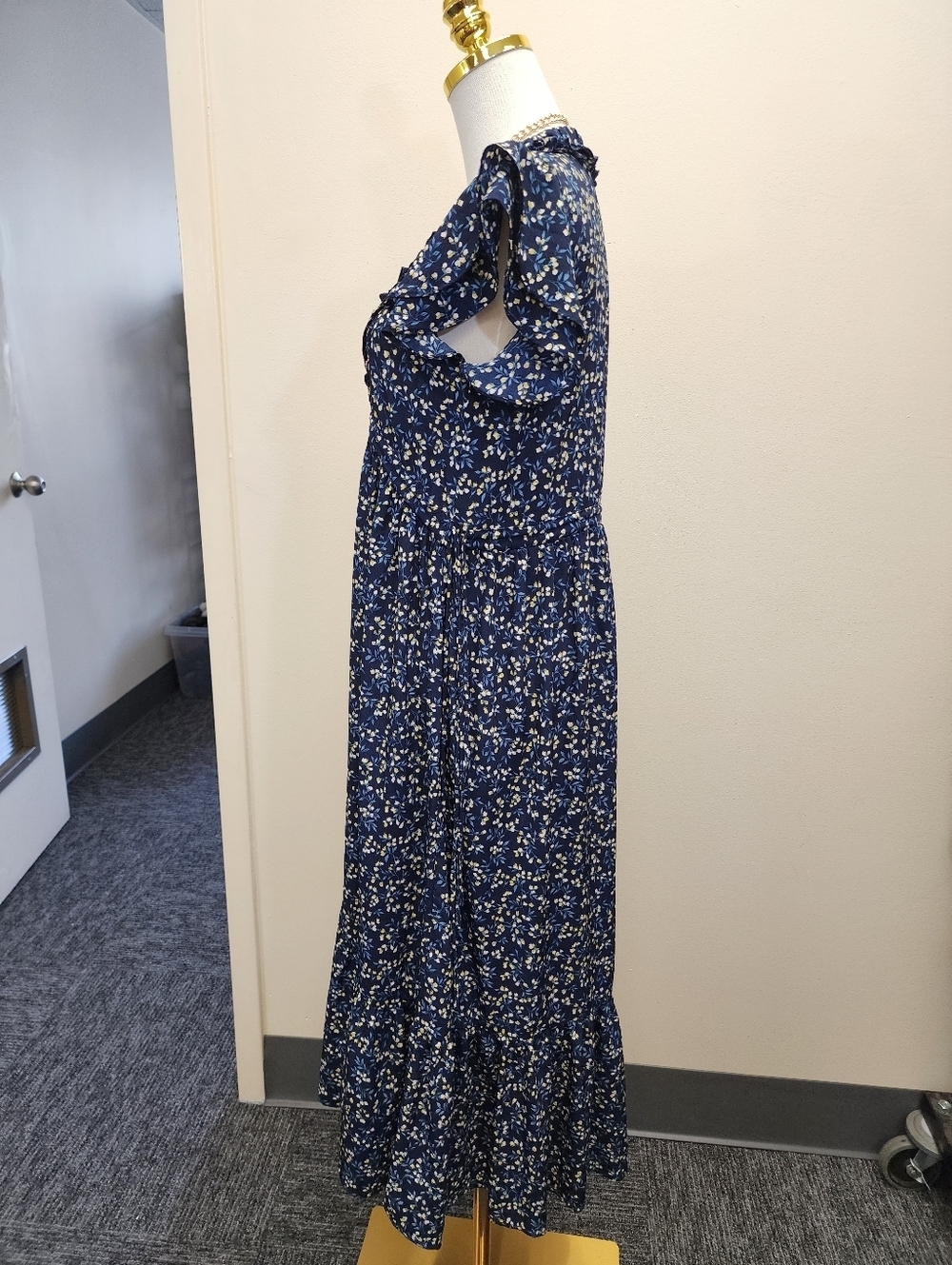 Urosalie Blue Floral Ruffle Sleeve Maxi Dress Size XL - Picture 3 of 8